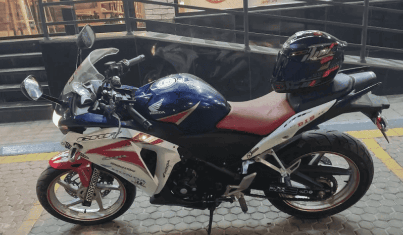 
								2013 Honda CBR250R full									